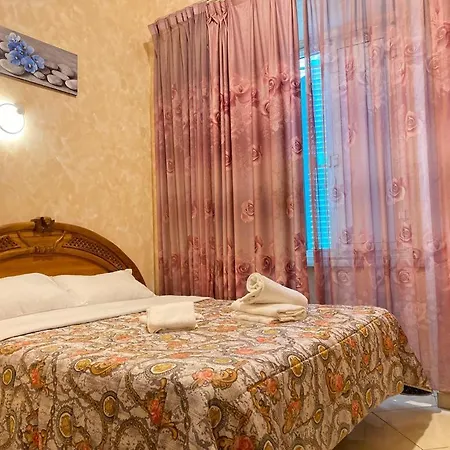Apartamento Rose Village